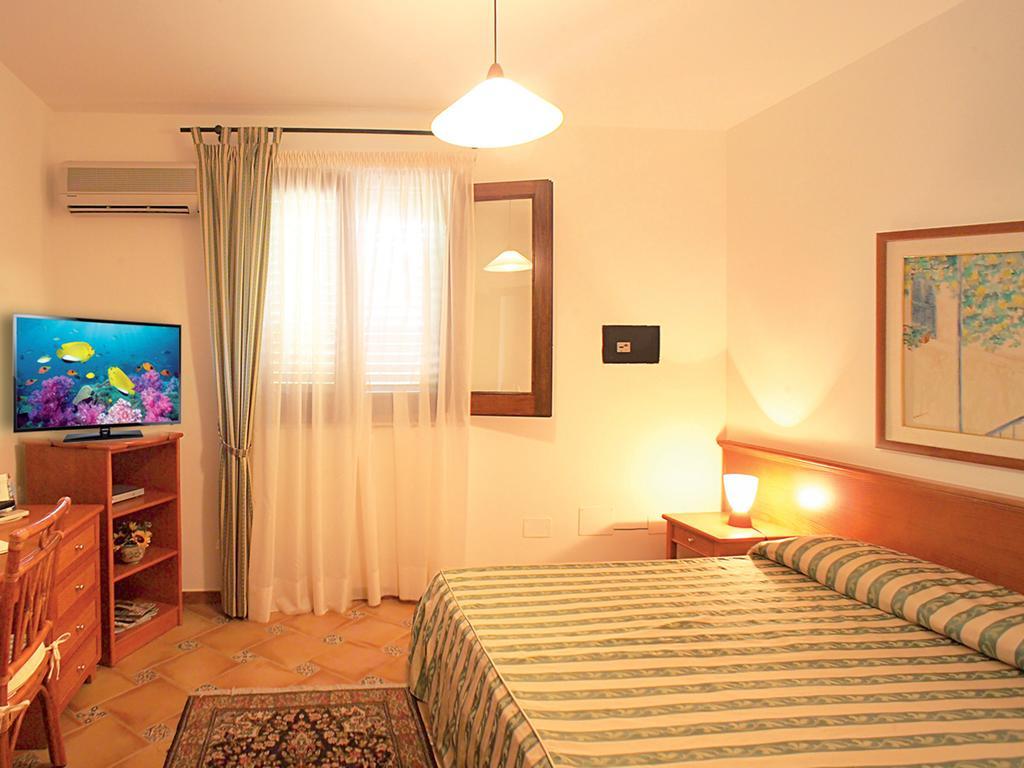 Oasis Hotel Residence Resort Лампедуза Екстер'єр фото
